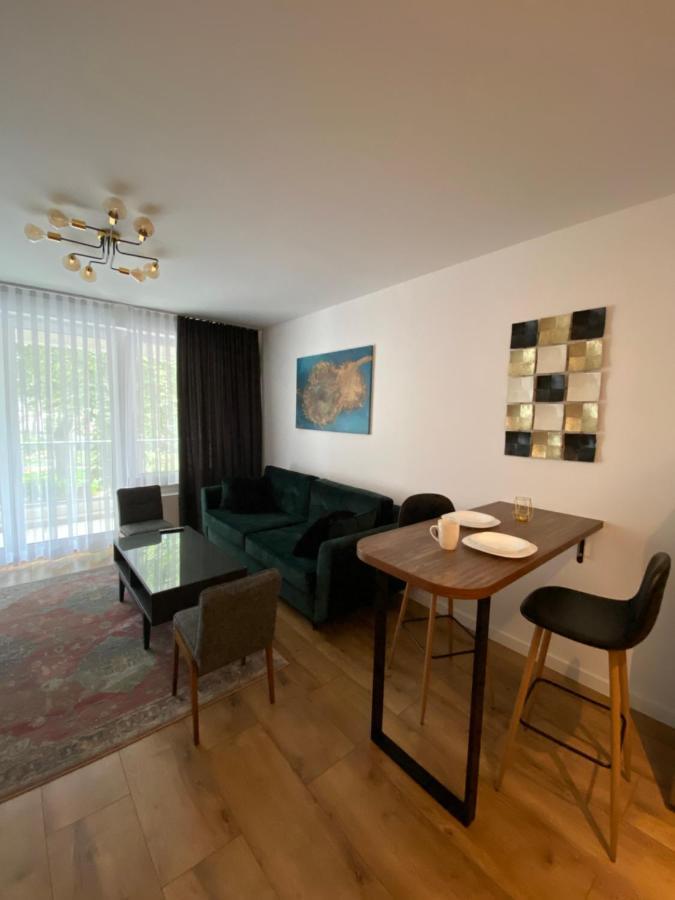Green Sofa Apartment ヴロツワフ エクステリア 写真